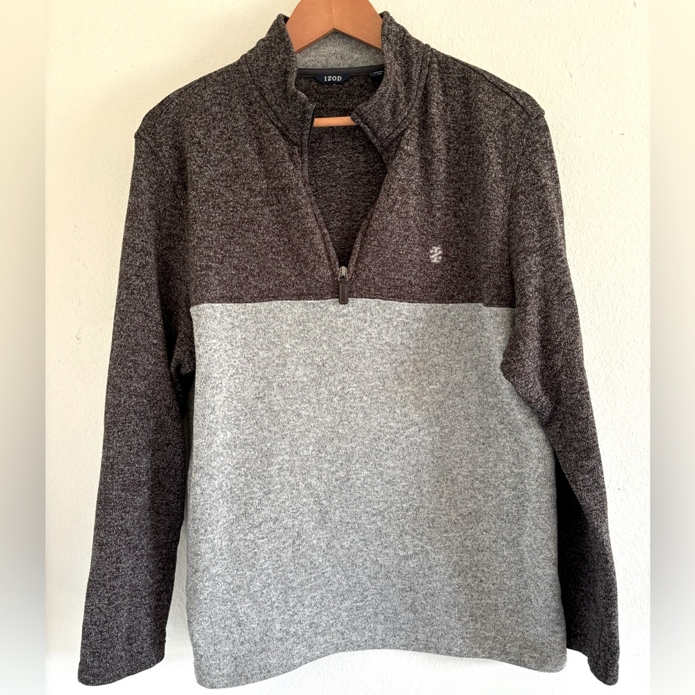 Izod Men’s Pullover